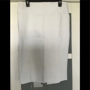 White below knee stretch pull on skirt.